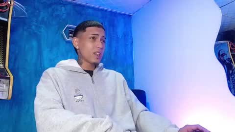 Snapshot of liiaam_lee_ chatting on 01.17.25 Daniel online show from 01.17.25