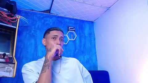 Snapshot of liiaam_lee_ chatting on 02.10.25 Daniel online show from 02.10.25