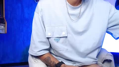 Snapshot of liiaam_lee_ chatting on 02.21.25 Daniel online show from 02.21.25