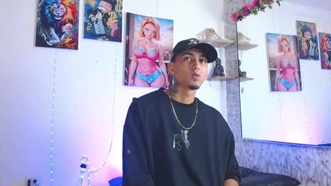 Snapshot of liiaam_lee_ chatting on 10.05.25 Daniel online show from 10.05.25