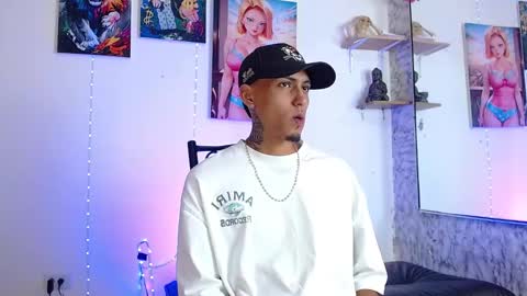 Snapshot of liiaam_lee_ chatting on 10.10.25 Daniel online show from 10.10.25