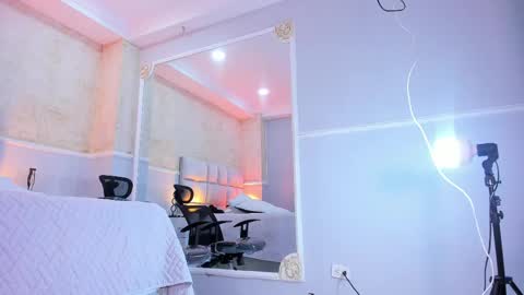 L I I A M online show from 03.07.25