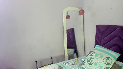 liincostelloo online show from 09.15.25