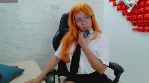 Snapshot of liindsaymoon chatting on 03.10.26 liindsaymoon online show from 03.10.26
