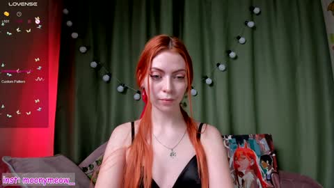 Snapshot of lika_moon chatting on 01.08.25 Lika online show from 01.08.25