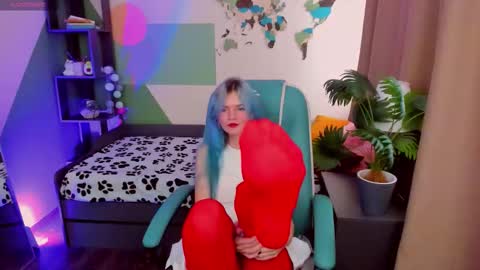 lika_sky online show from 10.04.25