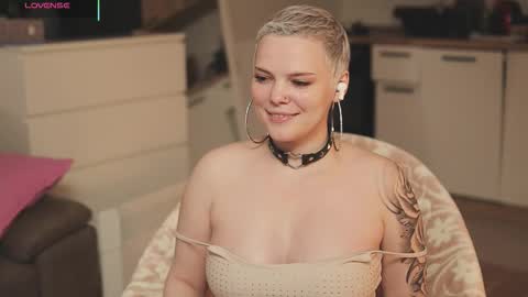 likaaberry online show from 11.11.25