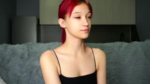 Emi online show from 10.15.25