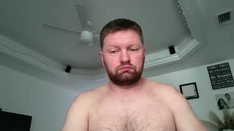 Snapshot of like_fun_ chatting on 12.21.24 like_fun_ online show from 12.21.24