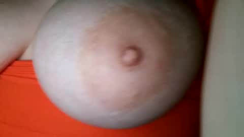 Snapshot of likechoco chatting on 01.24.25 Celine online show from 01.24.25