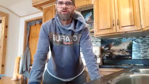 Snapshot of likedoingit69 chatting on 11.22.25 St pierre online show from 11.22.25