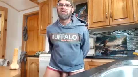 Snapshot of likedoingit69 chatting on 12.04.25 St pierre online show from 12.04.25