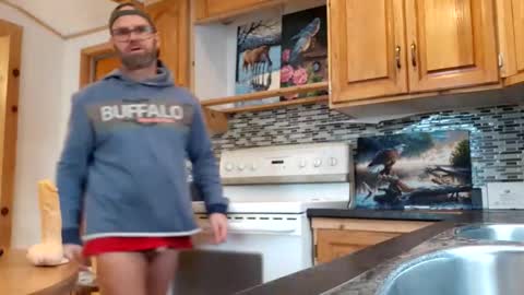 Snapshot of likedoingit69 chatting on 12.14.25 St pierre online show from 12.14.25