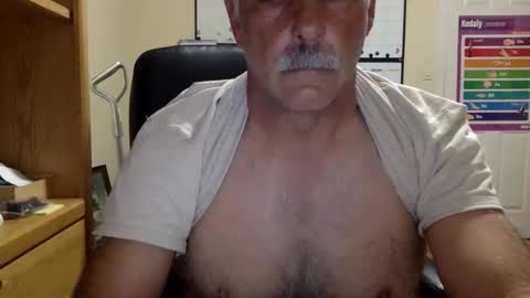 Snapshot of likefhot chatting on 11.04.25 likefhot online show from 11.04.25