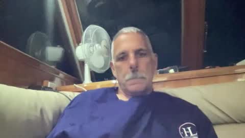 Snapshot of likefhot chatting on 11.15.25 likefhot online show from 11.15.25