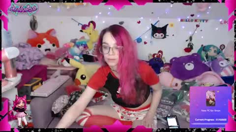 Snapshot of likemyashe chatting on 12.09.24 LikeMyAshe online show from 12.09.24