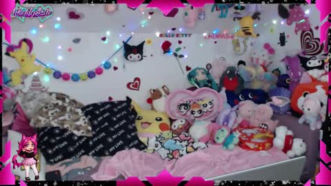 Snapshot of likemyashe chatting on 01.12.25 LikeMyAshe online show from 01.12.25