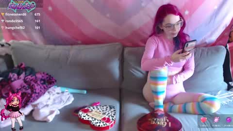 Snapshot of likemyashe chatting on 02.19.25 LikeMyAshe online show from 02.19.25