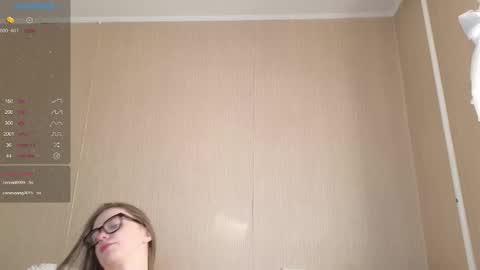 Snapshot of likesunshine_ chatting on 11.16.25 Ann online show from 11.16.25