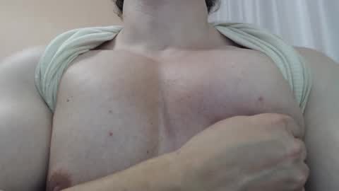 Snapshot of likwidator84 chatting on 10.14.25 Maximus online show from 10.14.25