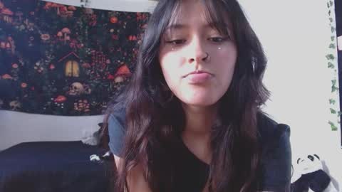 lil angel7 online show from 10.14.25