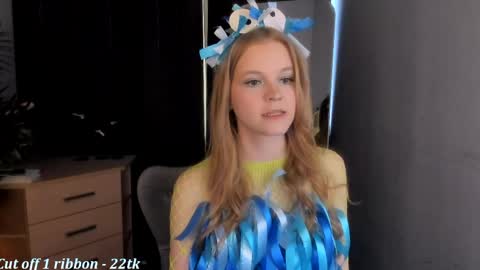 Erica online show from 04.25.26