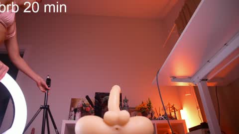 Snapshot of lil_eva chatting on 02.08.25 All my link in bio sign up to support me online show from 02.08.25