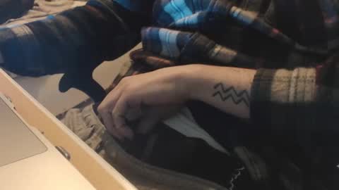 Snapshot of lil_j_ chatting on 01.15.26 lil_j_ online show from 01.15.26