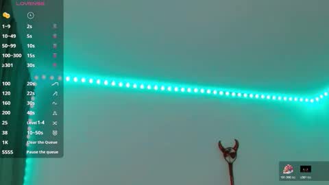 Snapshot of lil_lisaa chatting on 11.25.25 Lisaa online show from 11.25.25