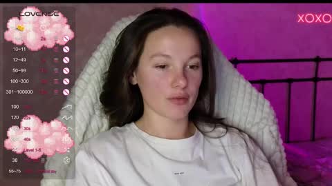 little moon online show from 12.08.24