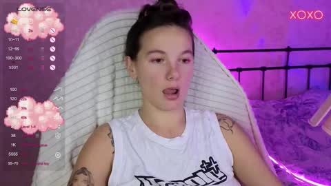 little moon online show from 10.12.25