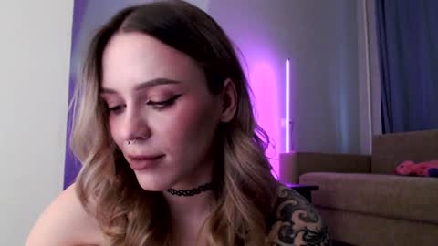 INST Lil happines s online show from 01.25.25