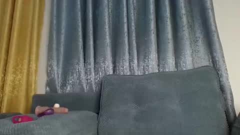 Snapshot of lil_shwaty chatting on 12.16.25 brinna online show from 12.16.25