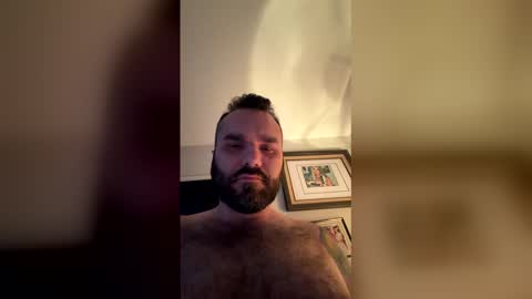 Snapshot of lil_tea_break_6996 chatting on 03.08.26 t online show from 03.08.26