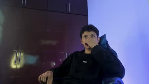 Snapshot of lil_yei66 chatting on 04.06.26 Lil Yei online show from 04.06.26