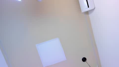 Snapshot of lila_cohen chatting on 02.27.25 L I L A online show from 02.27.25