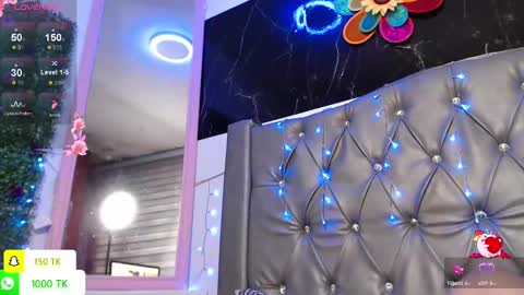   online show from 09.19.25