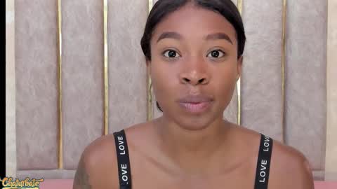 lila bailey  online show from 11.10.25