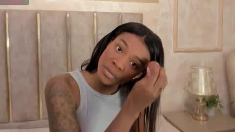 lila bailey  online show from 12.13.25