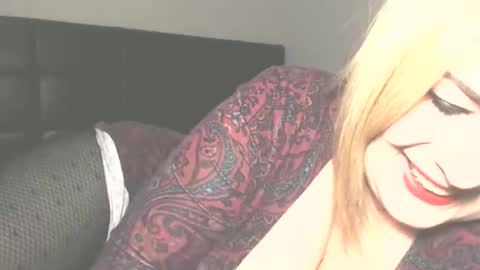 Snapshot of lilada27 chatting on 03.09.26 lila online show from 03.09.26