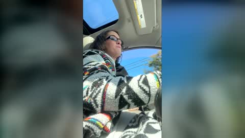 Snapshot of lilak421 chatting on 03.15.26 lilak421 online show from 03.15.26