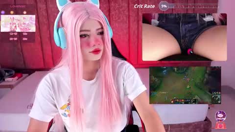 Snapshot of lilapop__ chatting on 10.27.25 Lila online show from 10.27.25