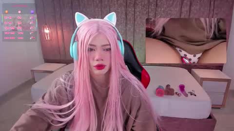 Snapshot of lilapop__ chatting on 11.09.25 Lila online show from 11.09.25