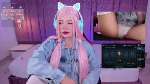 Snapshot of lilapop__ chatting on 11.10.25 Lila online show from 11.10.25