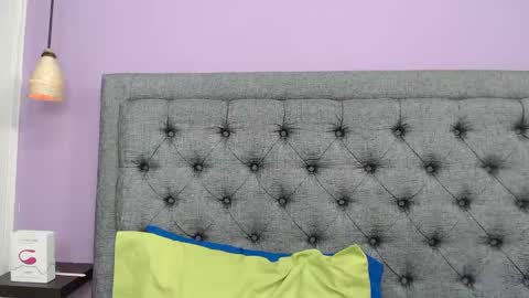 Lilasuni online show from 12.02.24