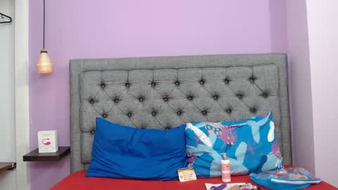 Lilasuni online show from 12.28.24