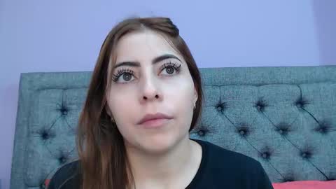 Lilasuni online show from 11.24.25