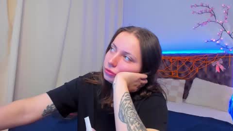 LilaVame online show from 10.25.25