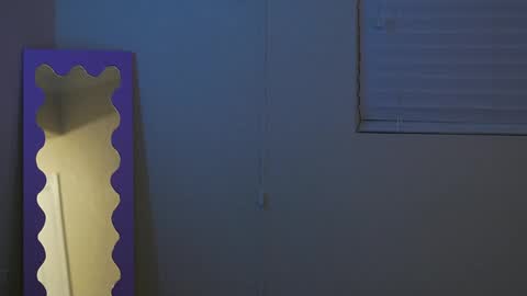 Snapshot of lilbeccaxo chatting on 12.17.24 Rebecca online show from 12.17.24