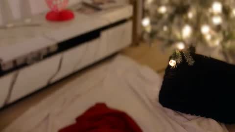 Rebecca online show from 12.21.25